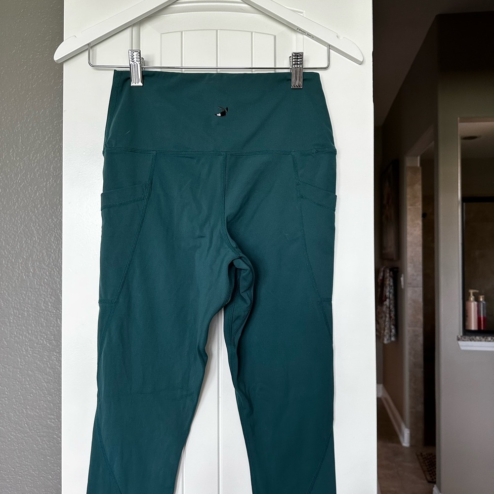Glyder, crop leggings, teal green, excellent condition, no pilling, small
